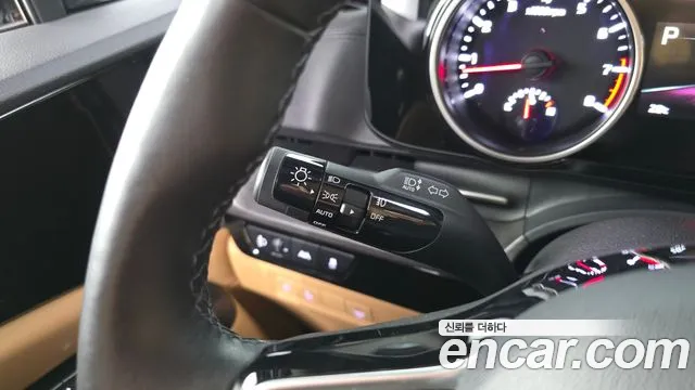 Kia Canival Carnival 4 поколение Бензин 9 мест Prestige — Фото автомобиля 23