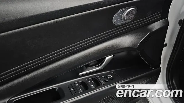 Hyundai Avante CN7 — Фото автомобиля 23