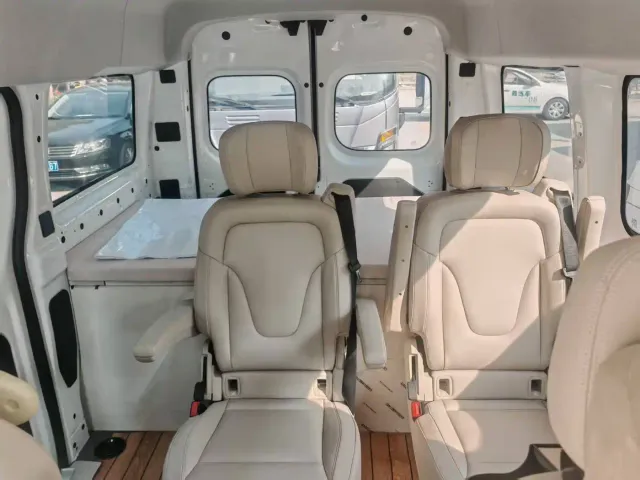 Farizon Super VAN — Фото автомобиля 3