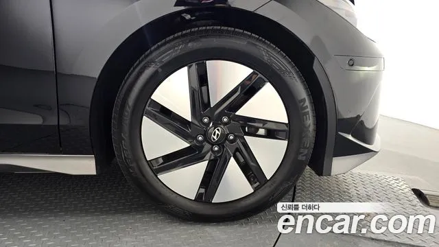 Hyundai Ioniq 6 — Фото автомобиля 6