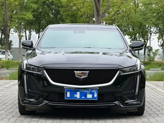 Cadillac CT5 — Фото автомобиля 2