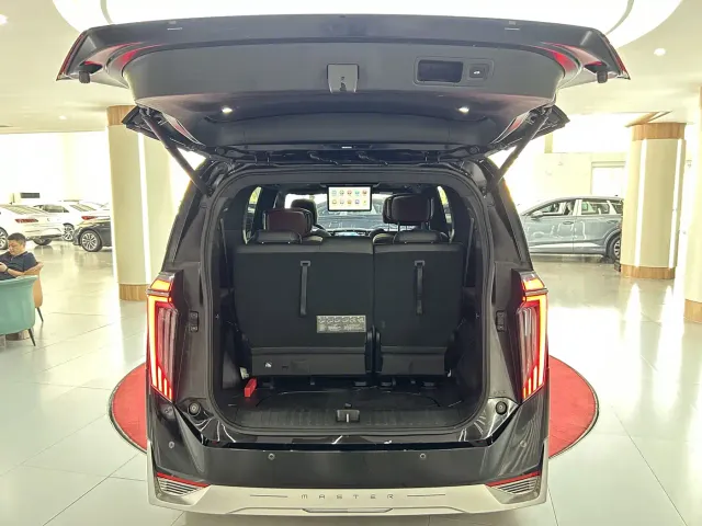 GAC Trumpchi M8 — Фото автомобиля 10