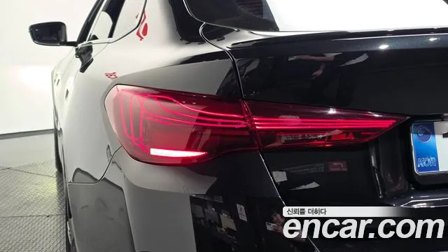 BMW 4 Series G22 — Фото автомобиля 23