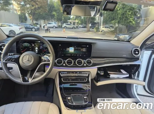 Mercedes-Benz E-Class W213 — Фото автомобиля 12