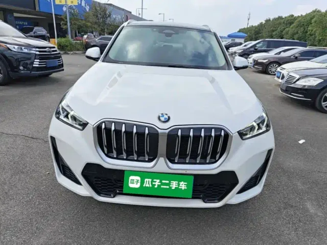 BMW X1 — Фото автомобиля 2