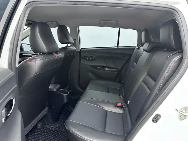 Toyota YARiS L Zhi Xuan — Фото автомобиля 14