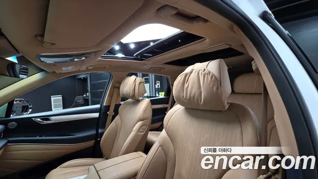 Genesis GV80 — Фото автомобиля 24