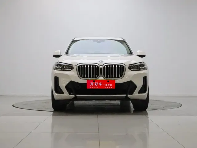 BMW X3 — Фото автомобиля 2