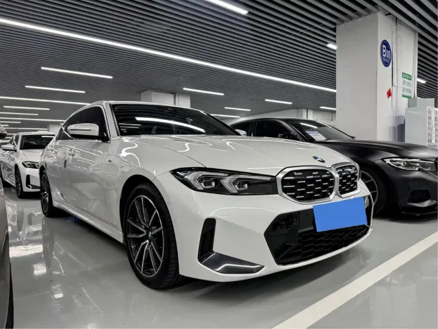 BMW 3 Series — Фото автомобиля 3