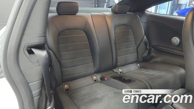 Mercedes-Benz C-Class W205 — Фото автомобиля 11