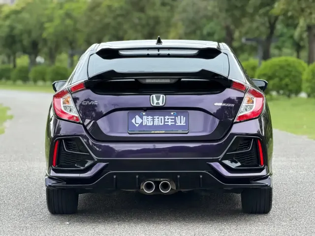 Honda Civic 2021 HATCHBACK 220TURBO Manual Driving Fun Controller — Фото автомобиля 5