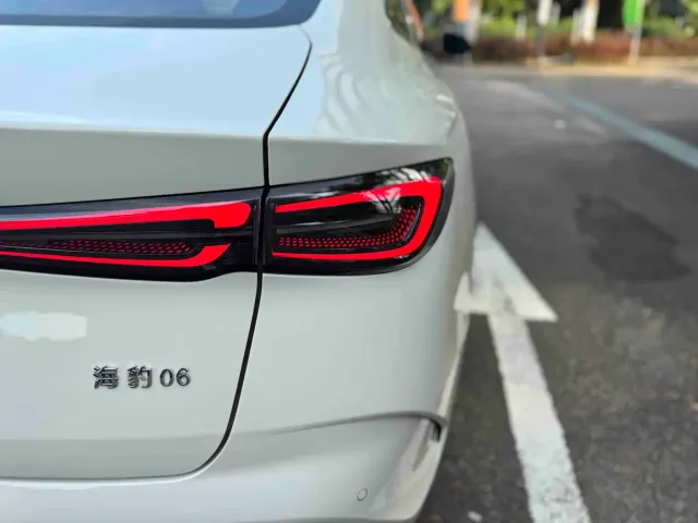BYD Seal 06 — Фото автомобиля 20