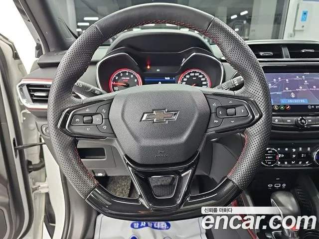 Chevrolet Trailblazer — Фото автомобиля 9