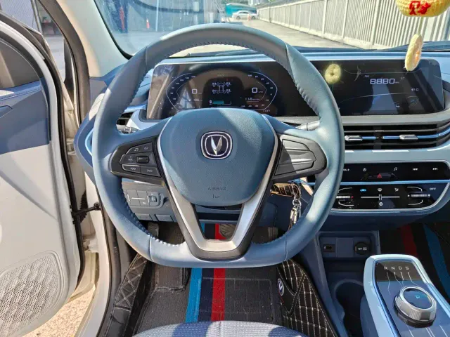 Changan Benben E-Star — Фото автомобиля 9