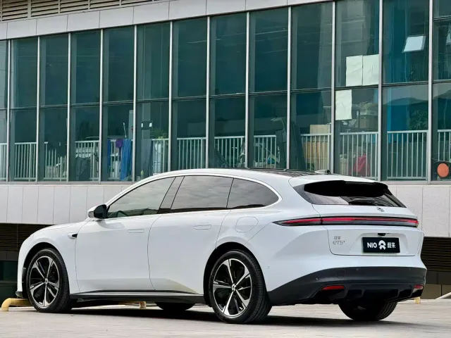 Nio ET5 Touring — Фото автомобиля 9