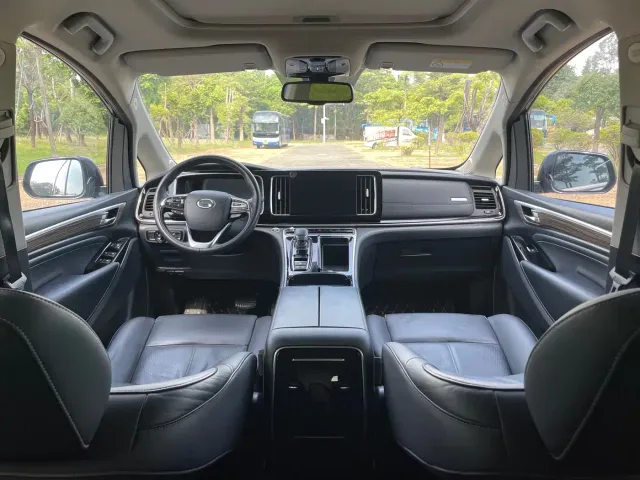 GAC Trumpchi M8 — Фото автомобиля 20