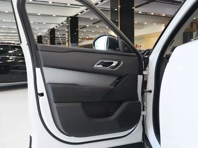 Land Rover Range Rover Velar — Фото автомобиля 5