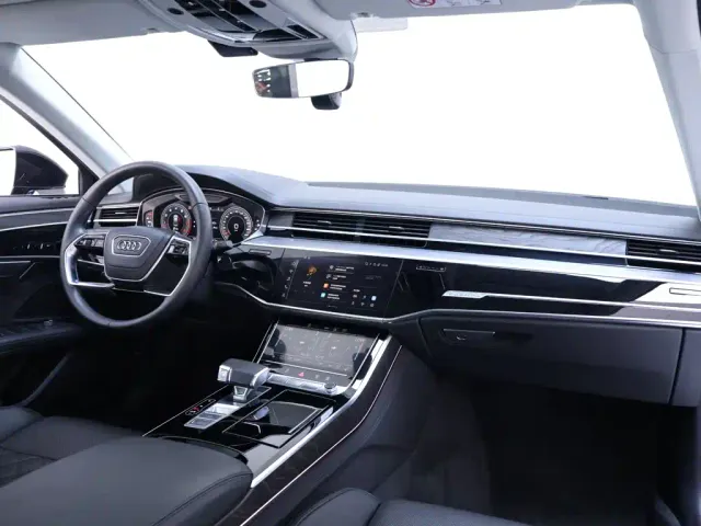 Audi A8 — Фото автомобиля 20