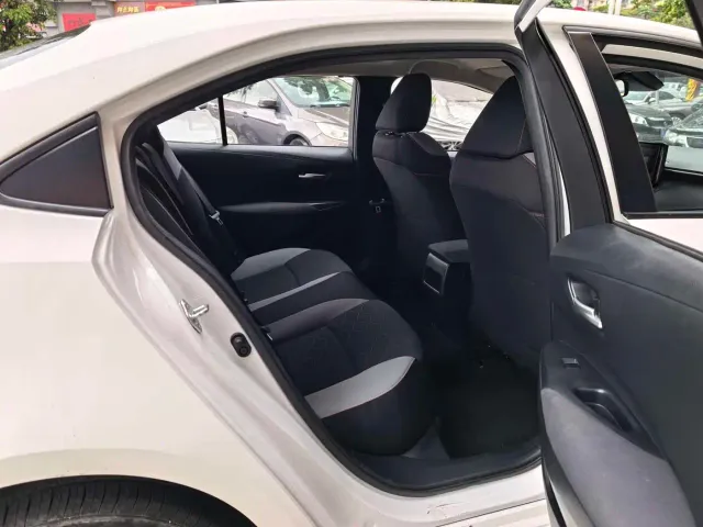Toyota Corolla — Фото автомобиля 9