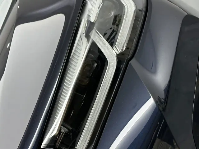 BMW 5 Series — Фото автомобиля 20