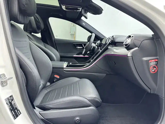 Mercedes-Benz C-Class — Фото автомобиля 14
