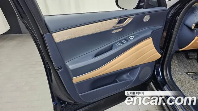 Genesis GV80 2.5T Бензин AWD — Фото автомобиля 23
