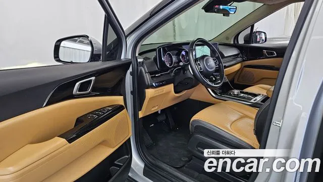 Kia Carnival 4th Gen — Фото автомобиля 15