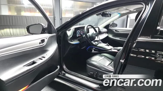 Hyundai Grandeur New — Фото автомобиля 10