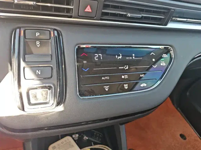 Honda Odyssey — Фото автомобиля 12