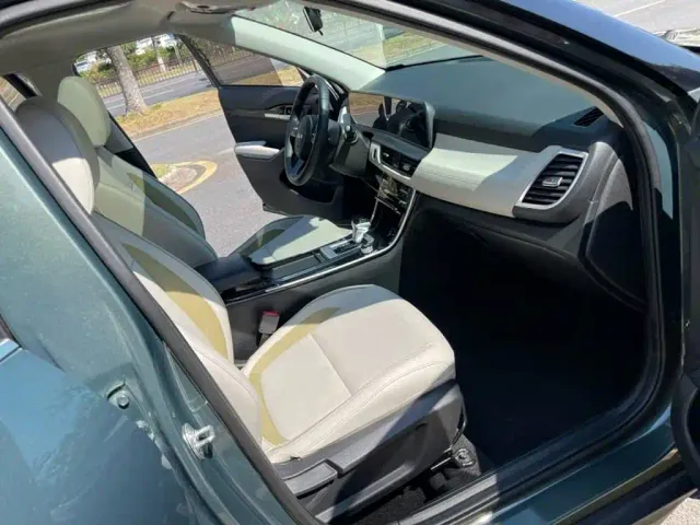 Kia Seltos — Фото автомобиля 11