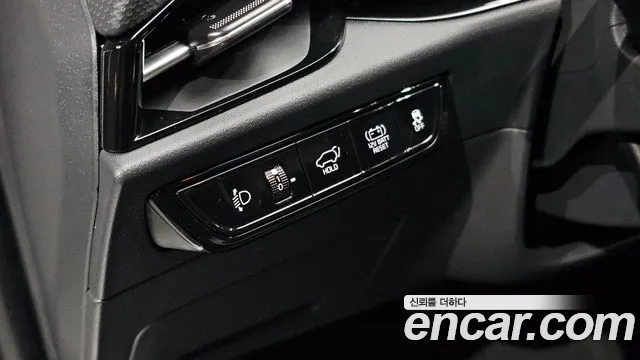 Kia Niro The All New — Фото автомобиля 19