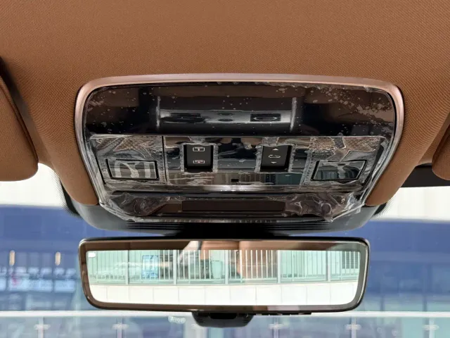 Land Rover Range Rover — Фото автомобиля 24