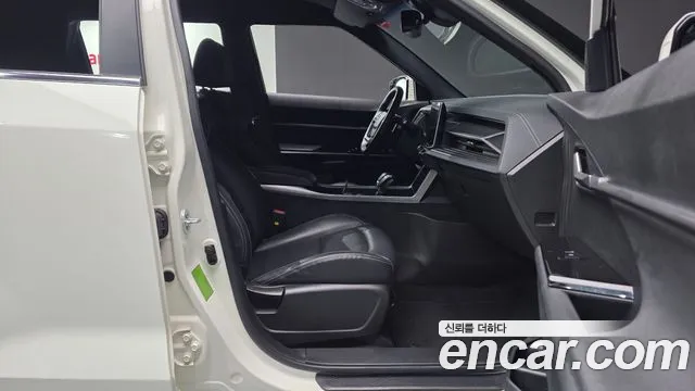 KG_Mobility_Ssangyong Torres Torres Бензин 1.5 2WD — Фото автомобиля 11