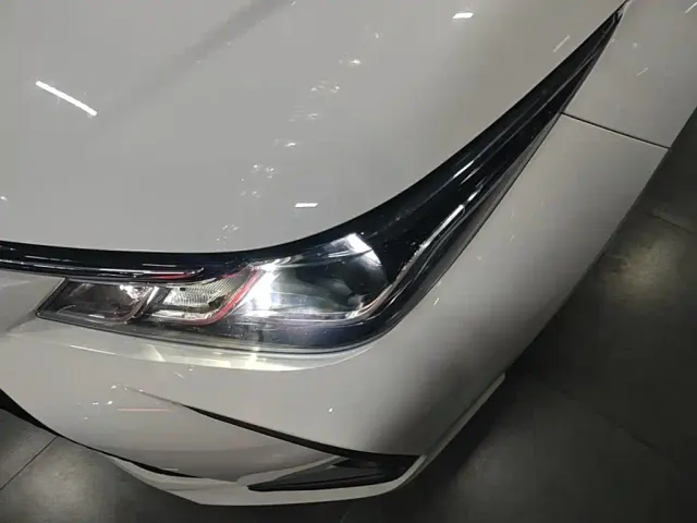 Toyota Corolla — Фото автомобиля 23