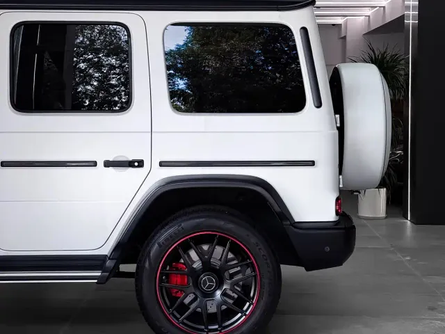 Mercedes-Benz G-Class — Фото автомобиля 9