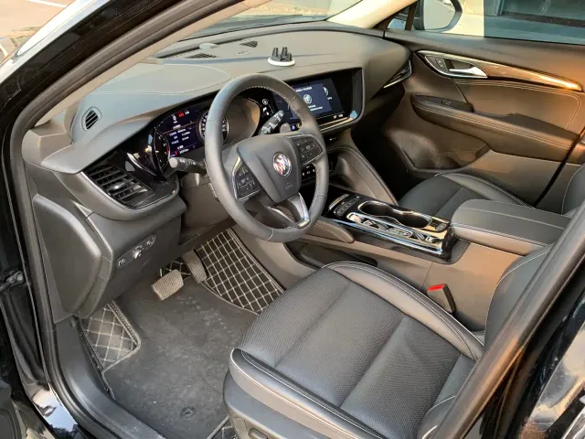 Buick Envision Plus — Фото автомобиля 11