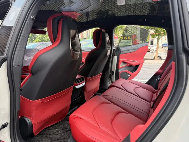 Xiaomi SU7 — Фото автомобиля 8