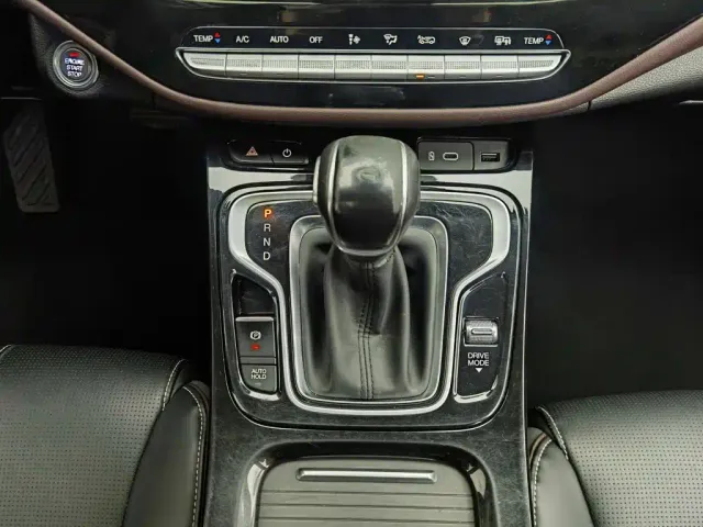 GAC Trumpchi M6 — Фото автомобиля 13
