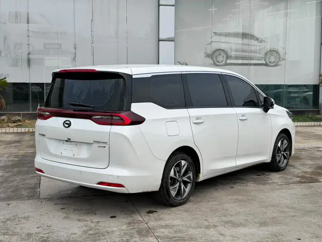 GAC Trumpchi Trumpchi M6 2023 PRO 270T DCT Luxury Edition — Фото автомобиля 13