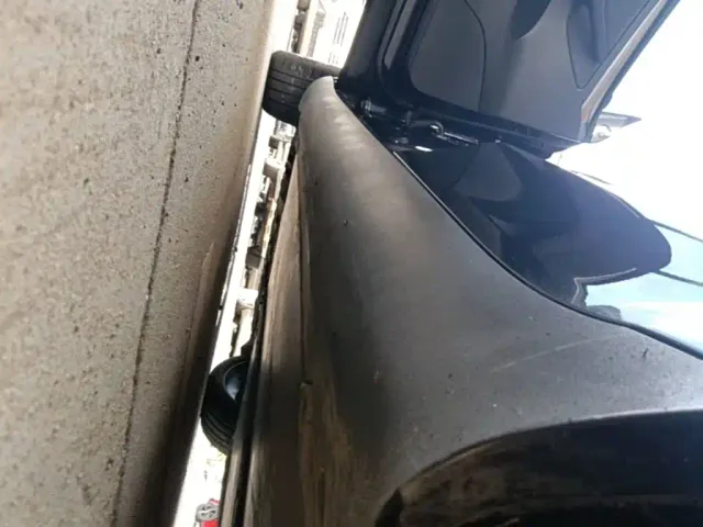 Tesla Model Y — Фото автомобиля 21