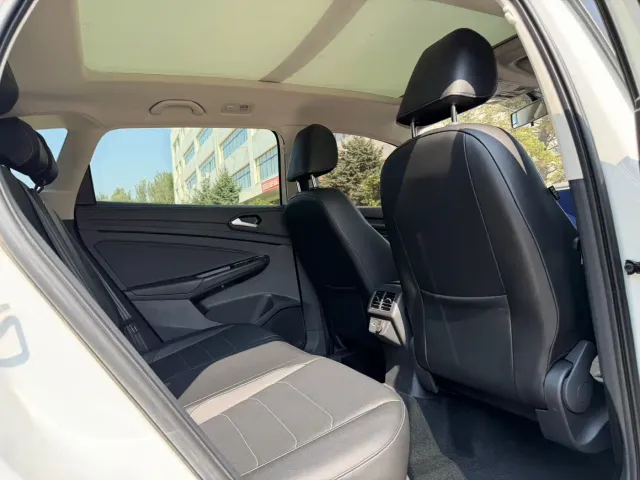 Jetta Jetta VS7 2022 280TSI Auto Highlight Enjoyment Edition — Фото автомобиля 14