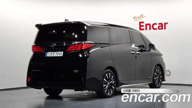 Toyota Alphard Generation 4 — Фото автомобиля 2