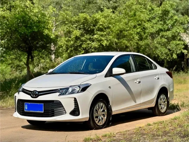 Фотография автомобиля — Toyota Vios