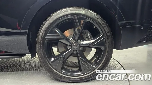 Genesis GV80 — Фото автомобиля 6