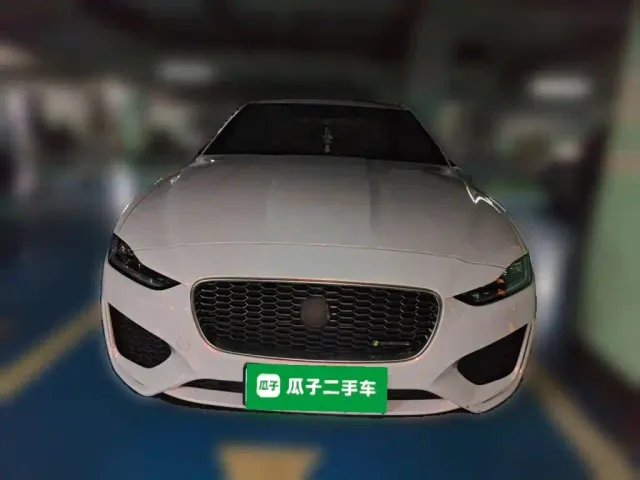 Jaguar XEL — Фото автомобиля 2