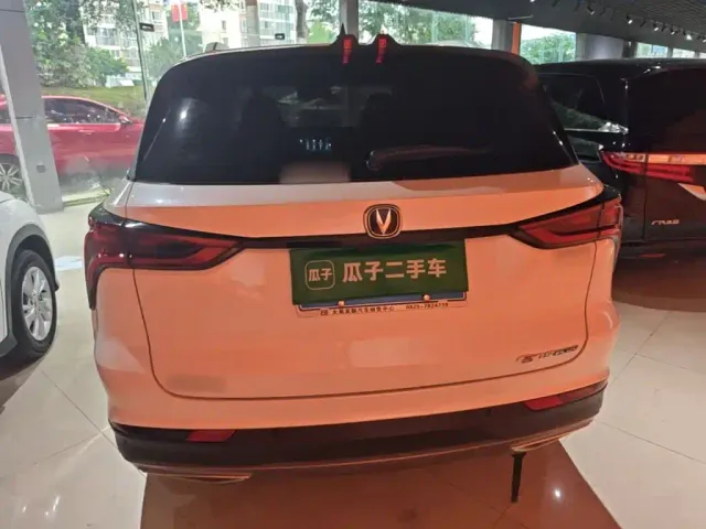 Changan CS75 Plus — Фото автомобиля 5