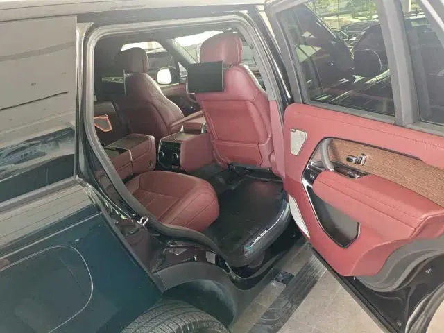 Land Rover Range Rover — Фото автомобиля 4