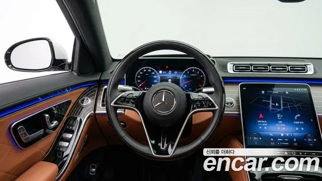 Mercedes-Benz S-Class — Фото автомобиля 11