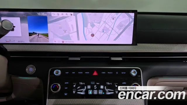 Genesis GV80 — Фото автомобиля 13