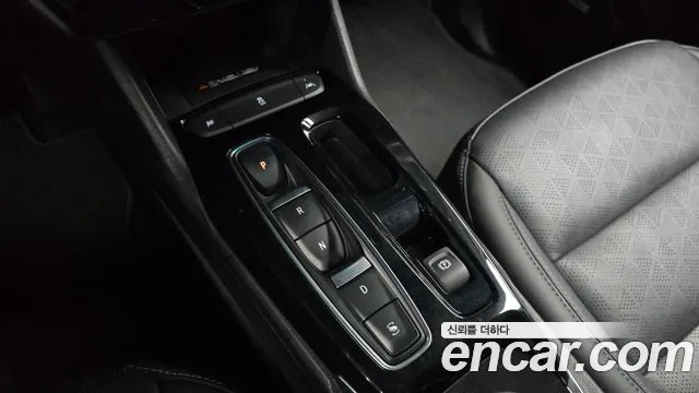 Chevrolet Bolt EV New — Фото автомобиля 12